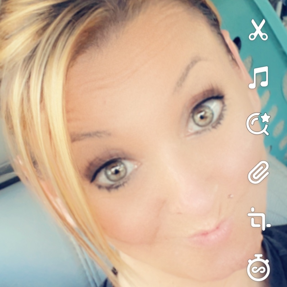 Meet your Posher, Tanya